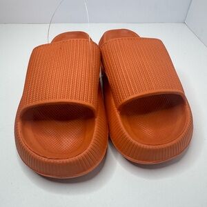Unbranded Chunky Orange Slide Sandals Size EU40-EU41/9.5-10.5